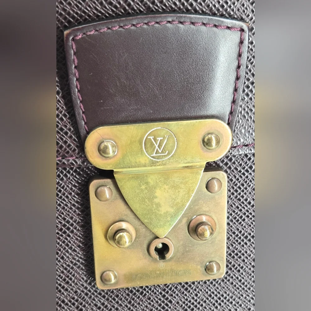 Louis Vuitton Acajou Taiga Leather Serviette Ambassadeur Briefcase MI0408